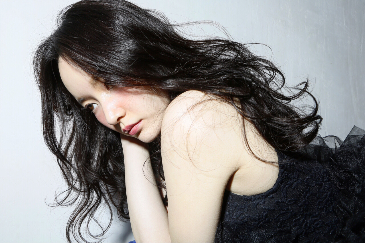 清水桃子  /  ミルクブッシュ