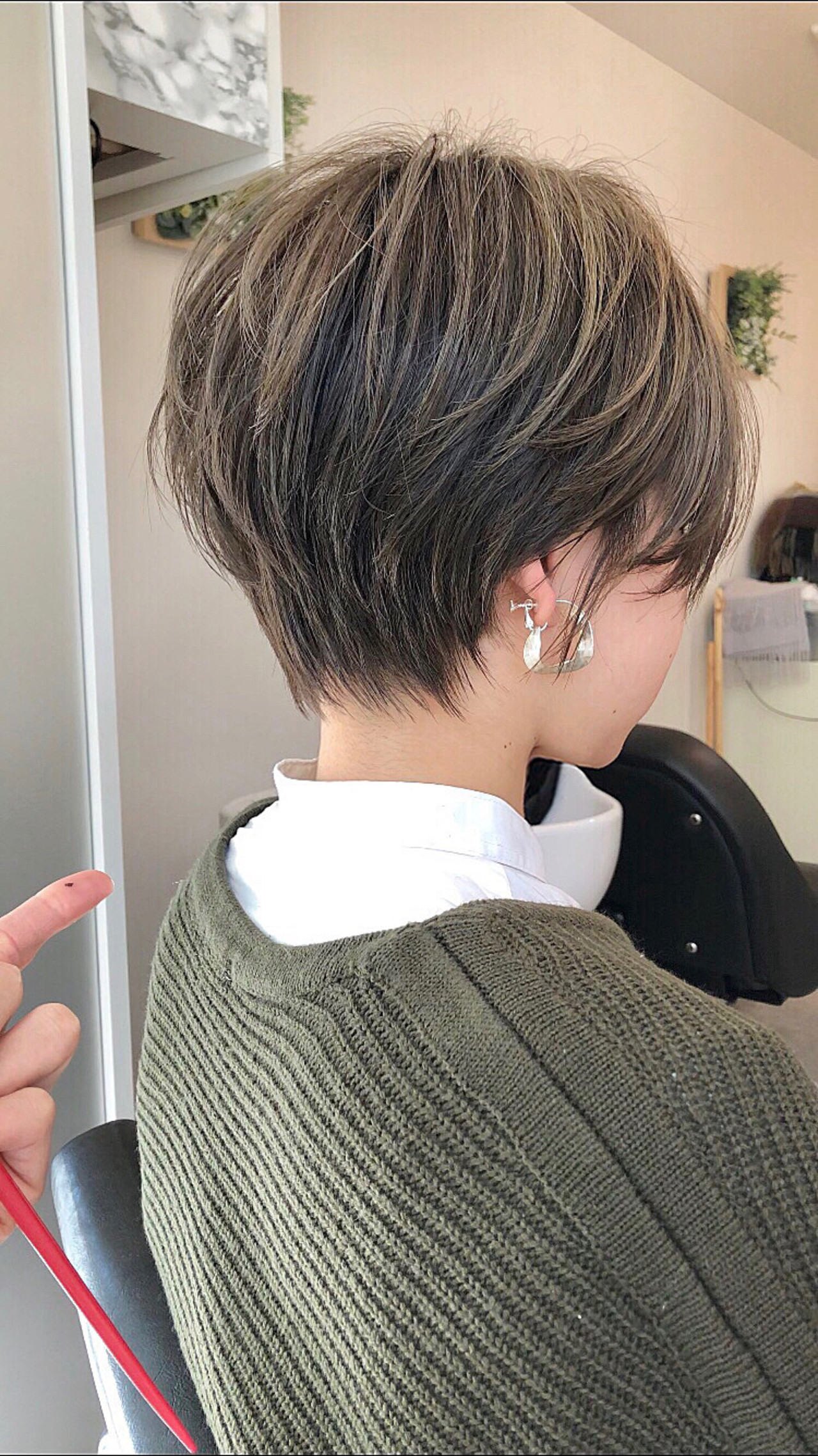 髪型 ショート エレガント