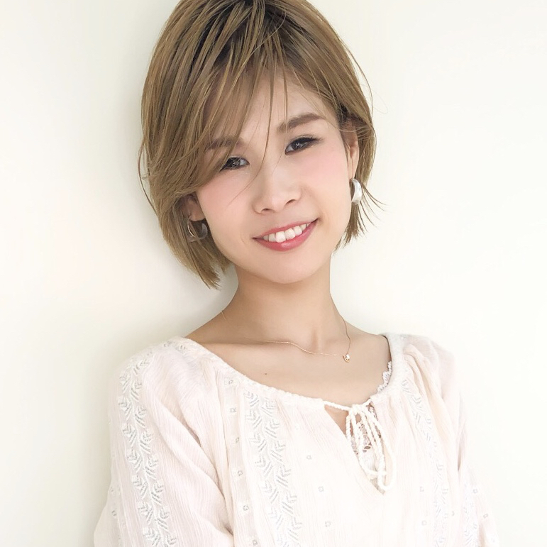 大島知子 Vtomokov Moriofromlondonの美容師 スタイリスト Hair